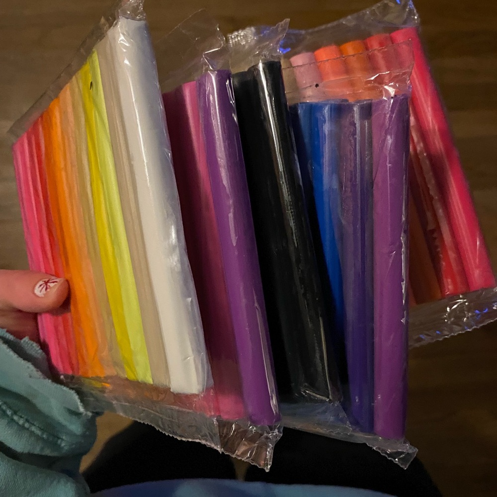 Reusable Non Drying Clay 5 Packs Pink Yellow Art Supplies Free With Purchase